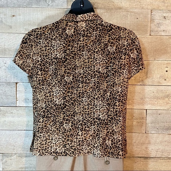 Emma James  vintage women’s animal‎ print button up blouse in size 16P - Picture 4 of 6